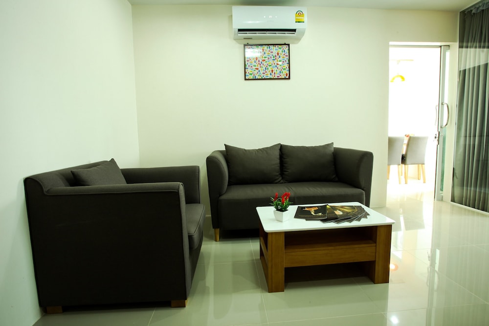 Patt Serviced Apartments 27/34