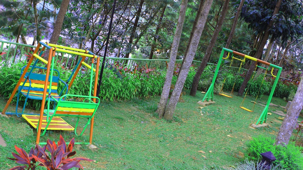 Jambuluwuk Convention Hall And Resort Puncak 30/56