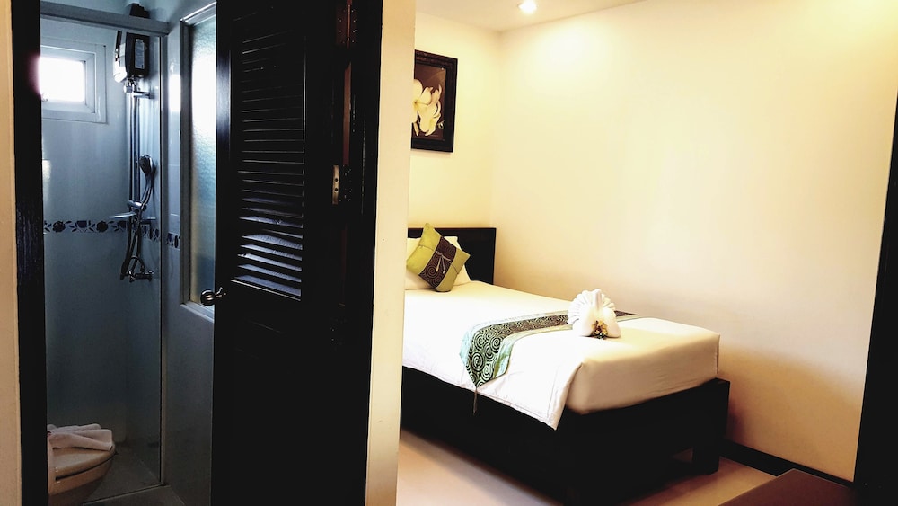 Ruen Buathong Boutique Guest House 26/64