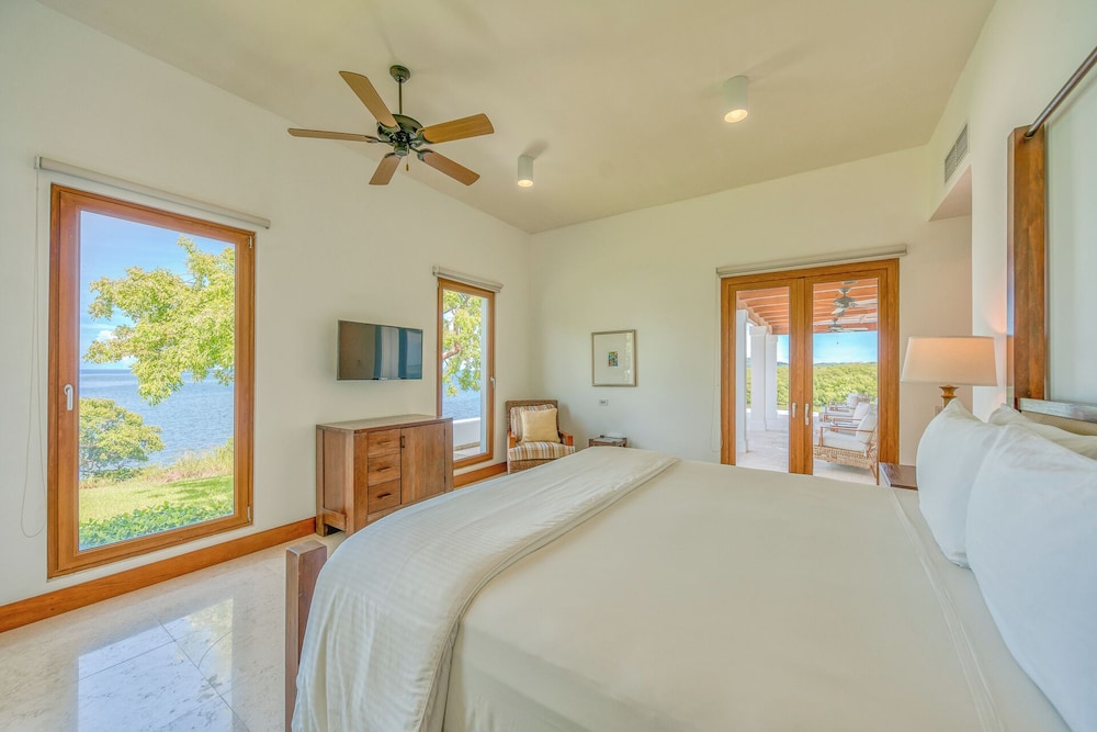 5 BEDROOMS, VILLA, PRIVATE POOL