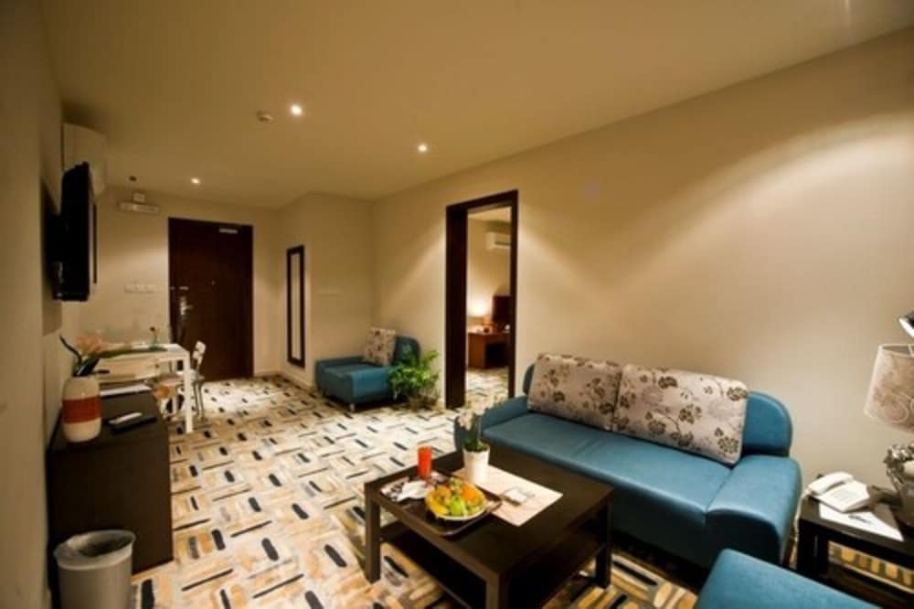 الاجنحه التنفيذيه(Executive Suites) 26/44