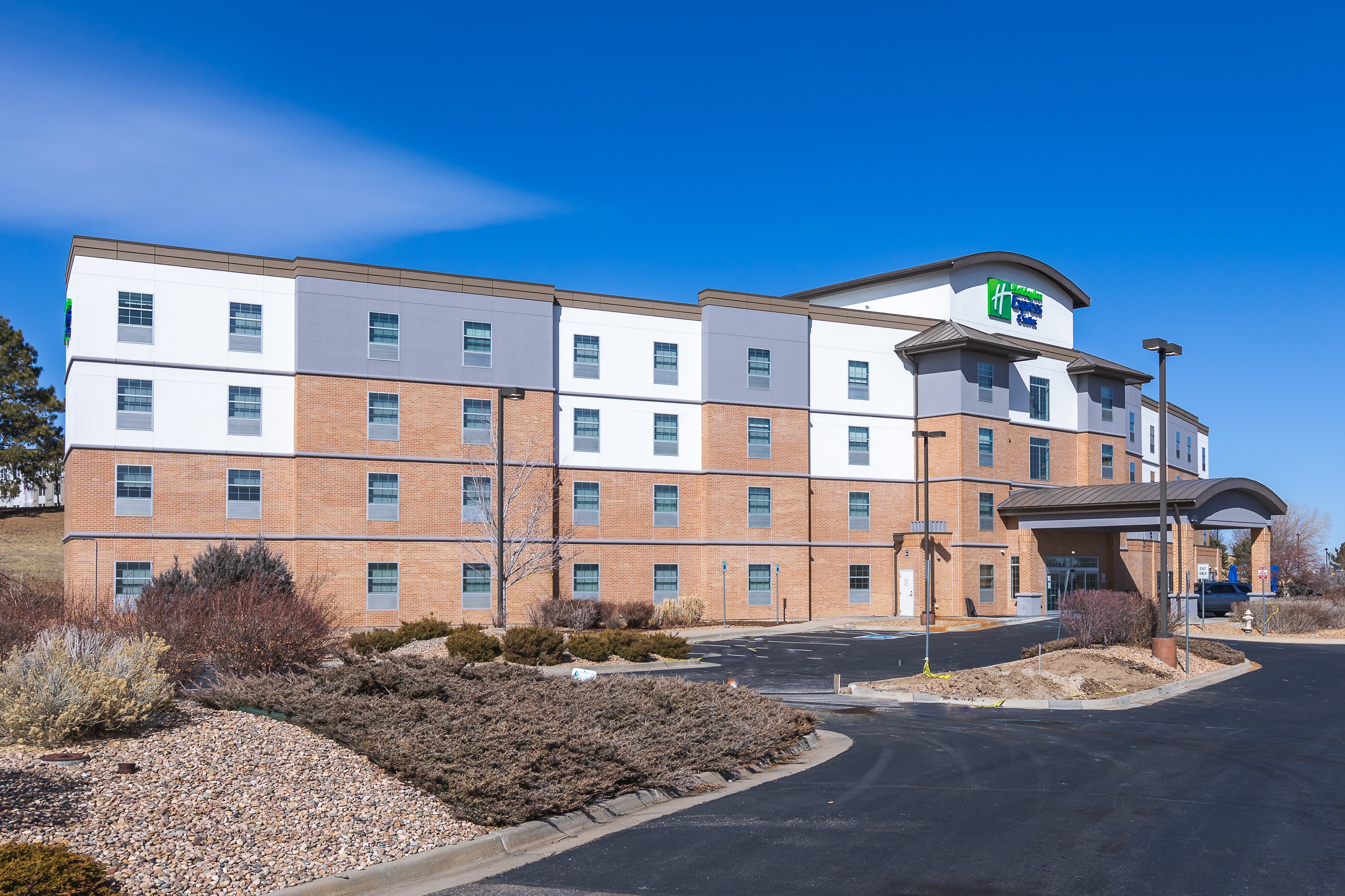 Holiday Inn Express & Suites Englewood - Denver South 1/44