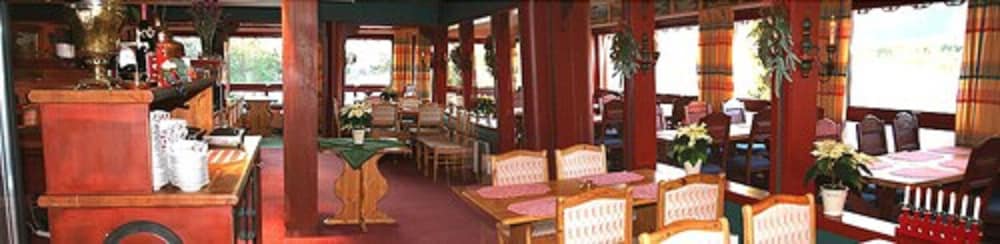 Revsnes Hotell 22/48