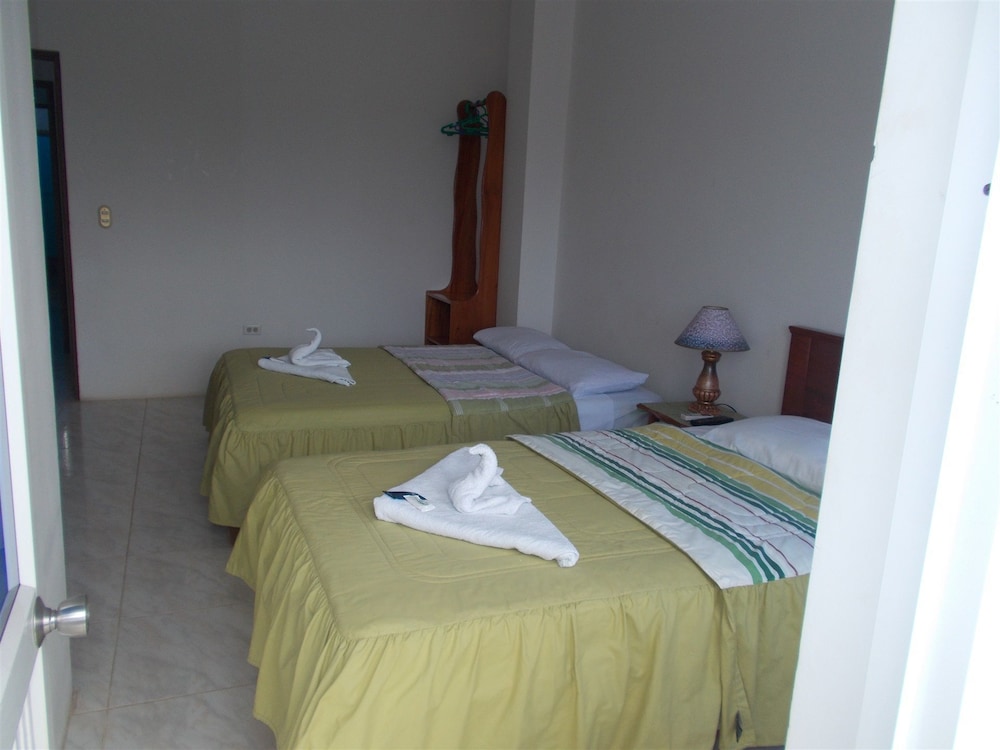 Hotel El Paraiso de Isabela 20/50