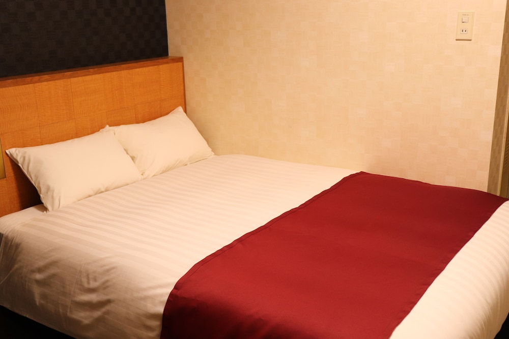 Pioland Hotel 33/60