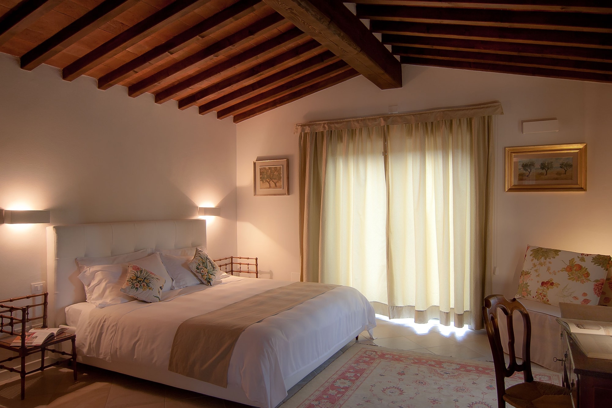 DELUXE, DOUBLE BED, ANNEX