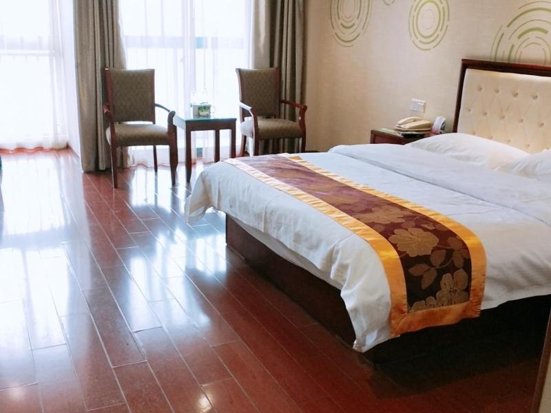 Greentree Inn Wuxi Binhu District Hudai Fuan Commercial Plaza Hotel 14/53