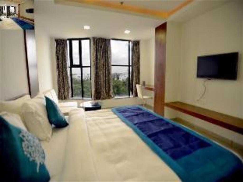 SHAGUN HOTEL 23/29