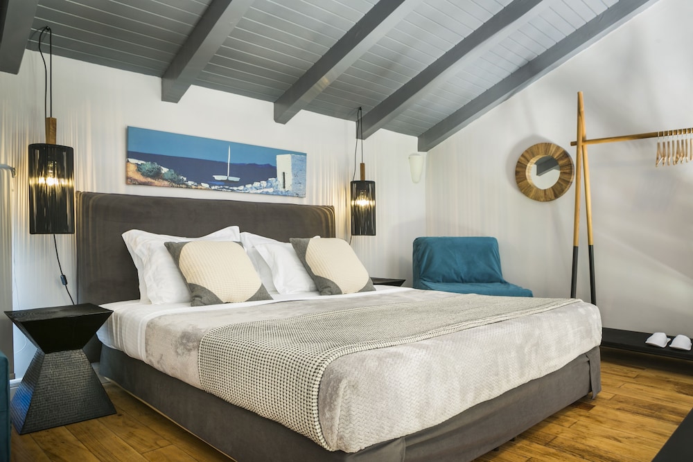 Avithos Resort 31/92