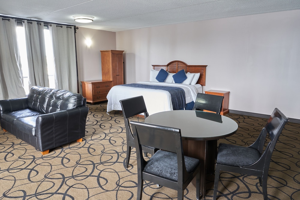 Seaport Inn And Marina 18/29
