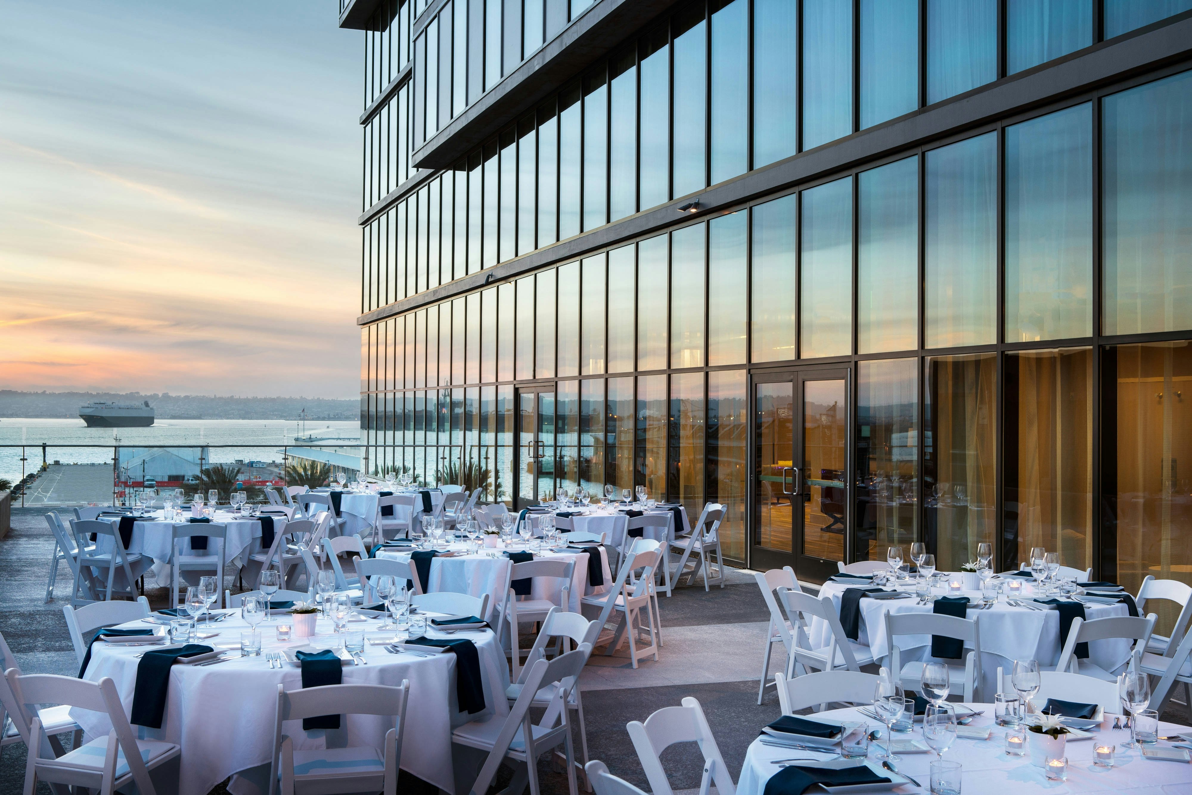 Springhill Suites San Diego Downtown Bayfront 34/52