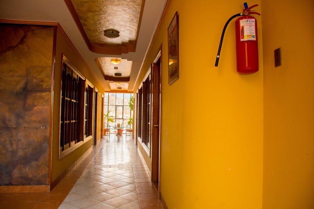Las Brisas Hotel 26/50