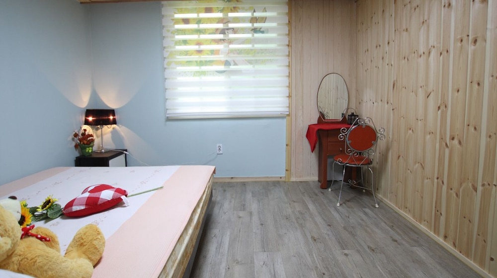 Gyeongju Kb Pension 11/40
