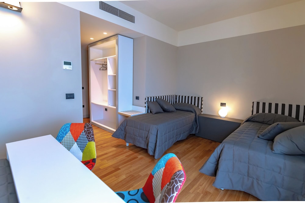 Hotel Moderno Assisi 30/50