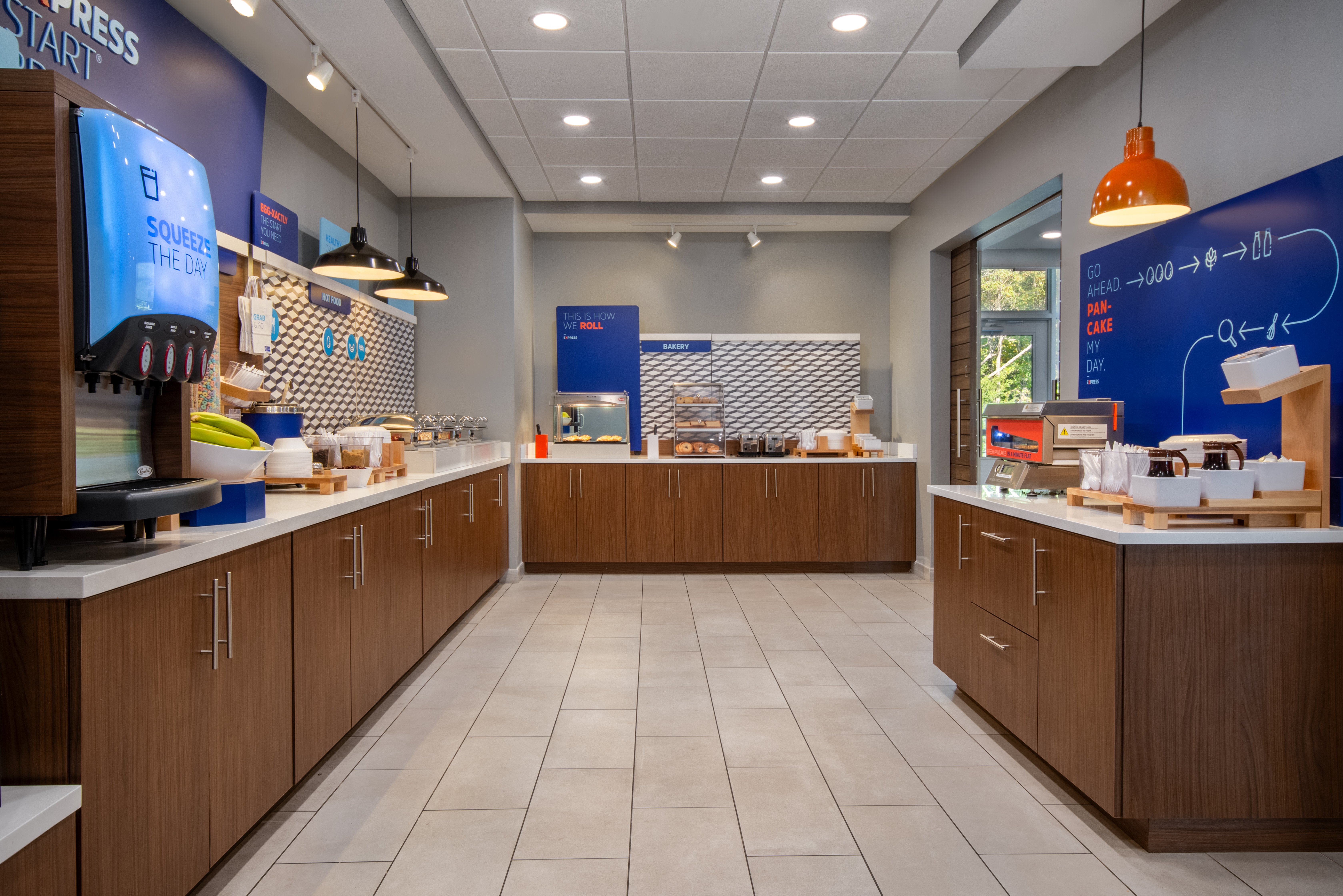 Holiday Inn Express & Suites Muskegon - Grand Haven, an IHG Hotel 4/32
