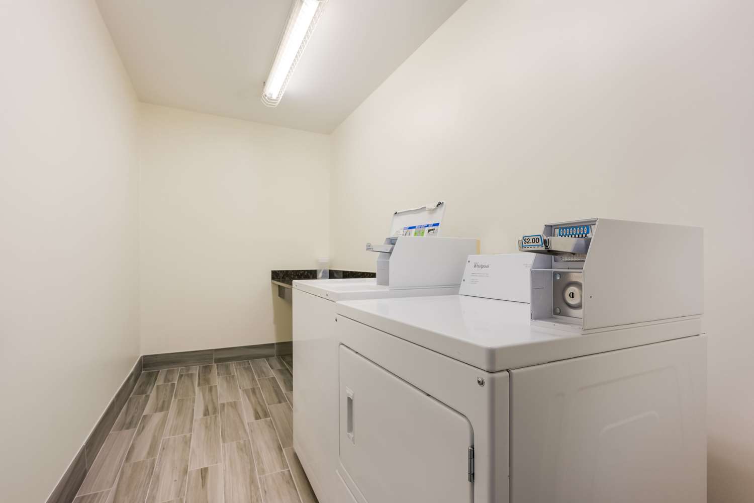 Sleep Inn & Suites Cullman I-65 exit 310 8/27
