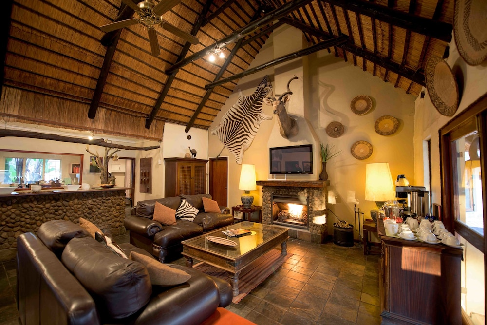 Mziki Safari Lodge 56/76