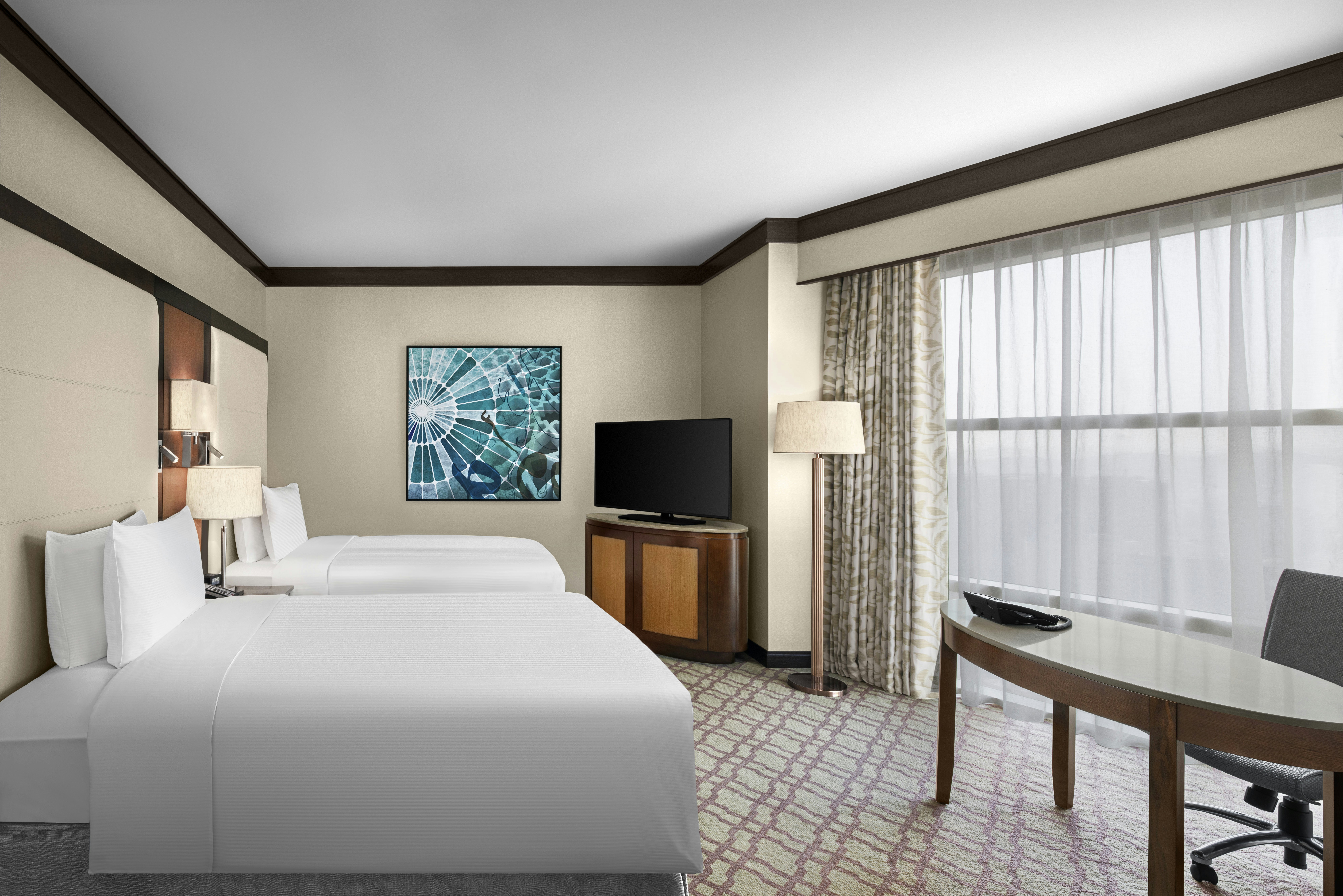 Deluxe, Twin Beds, Partial View