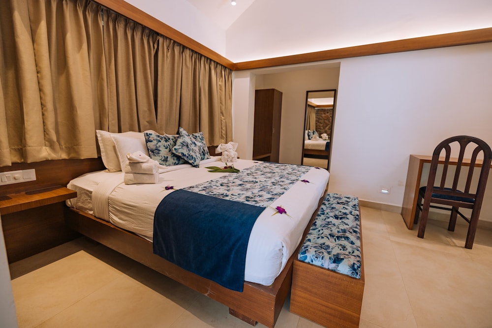 2 BEDROOMS, LUXURY, VILLA
