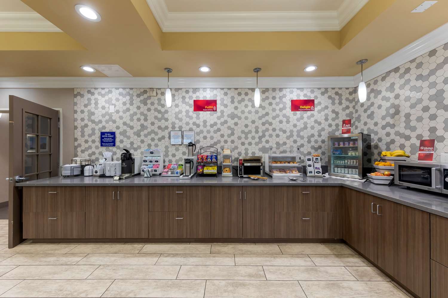 Best Western Plus Wasco Inn & Suites 11/63