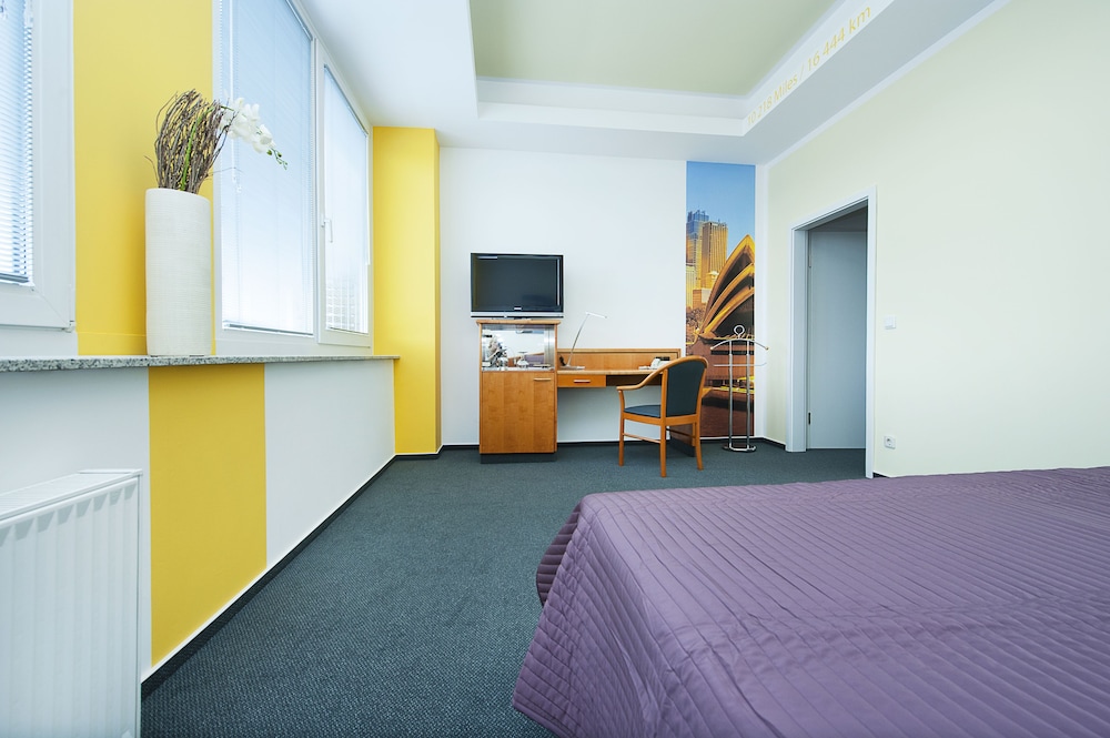 Hotel Weitblick 8/31