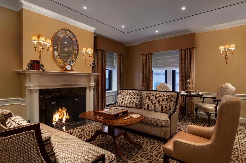 Fairmont Copley Plaza 77/105