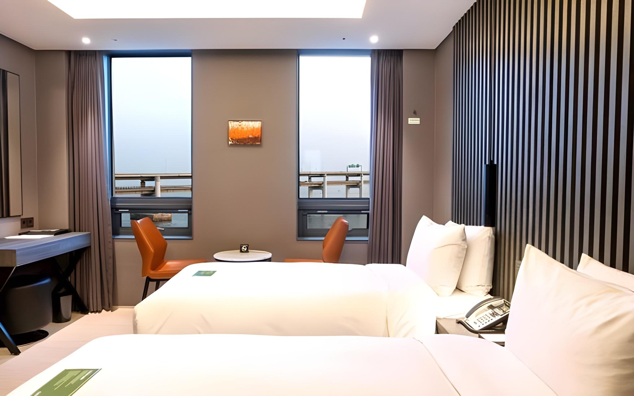 Healing, Deluxe, Twin Beds