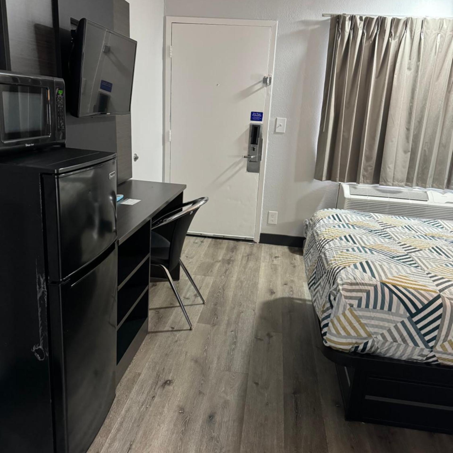 غرفة ديلوكس بسرير كوين، Motel6 Bradenton, FL 10/10