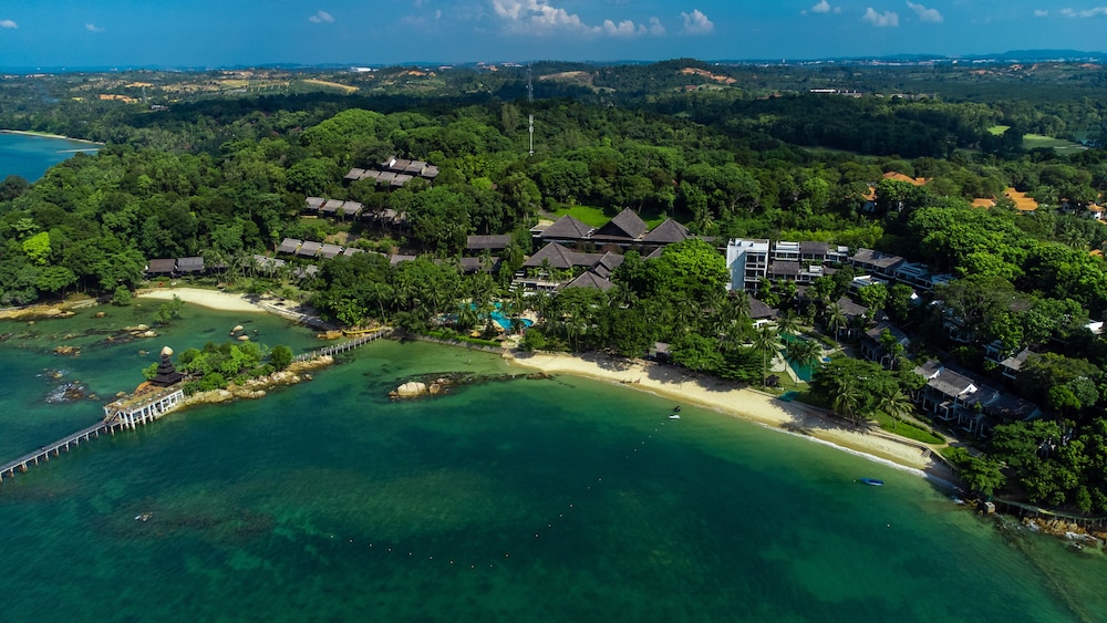 Turi Beach Resort 56/73
