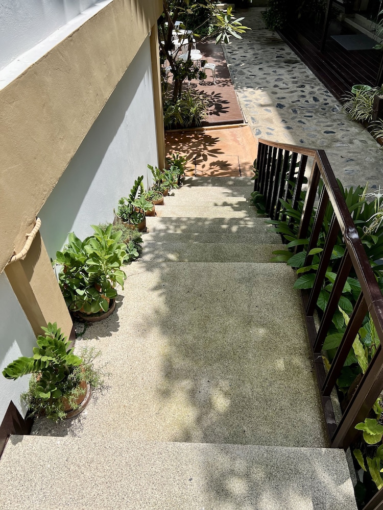 Hotel La Villa Khon Kaen 61/72