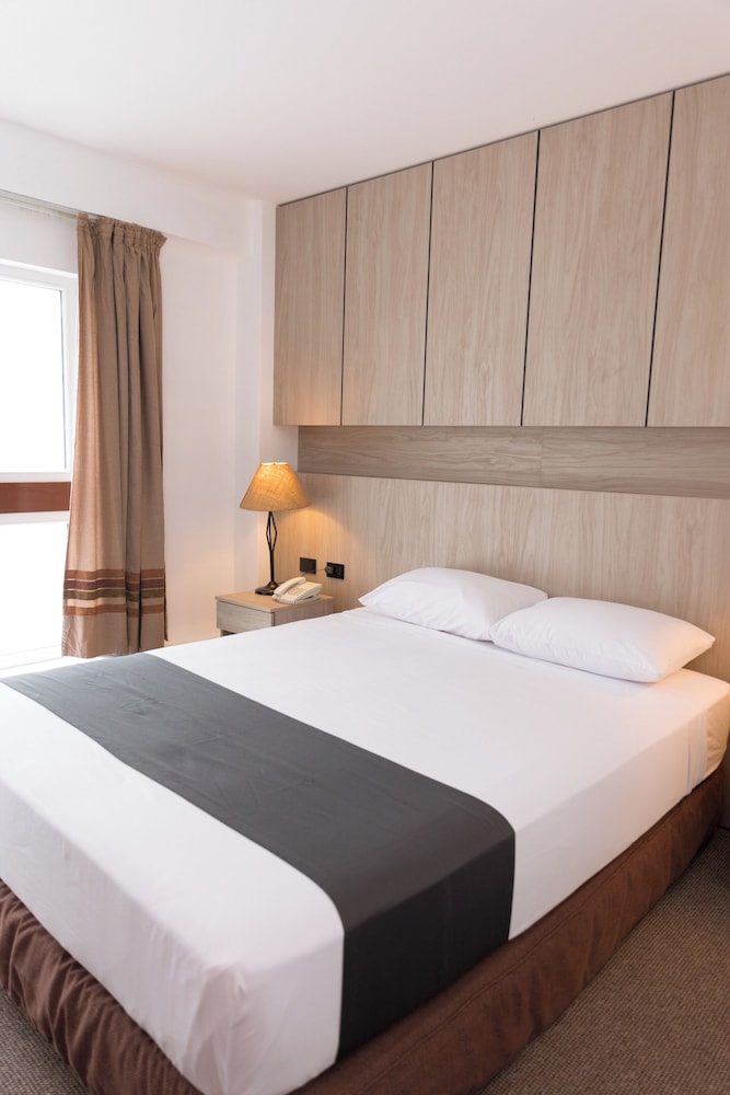 La Paz Apart Hotel 24/56