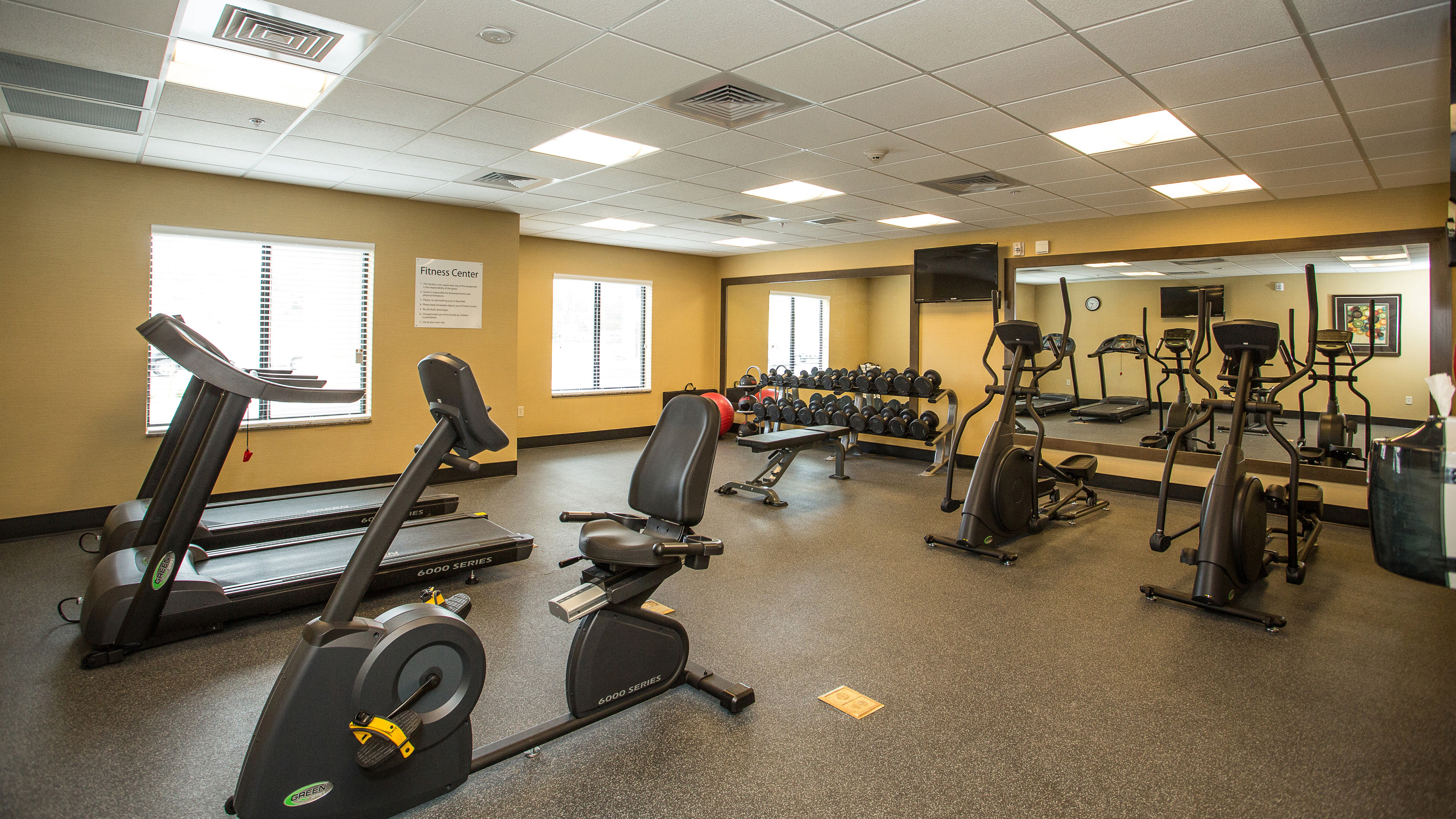 Holiday Inn Express Suites Pocatello 55/97