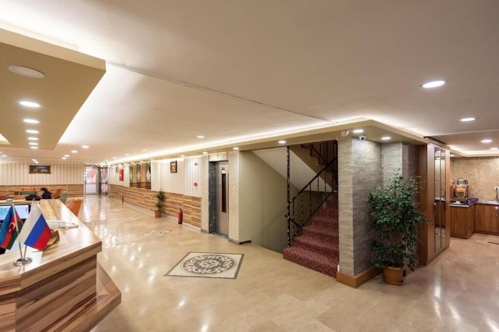 Dinar Hotel 4/43