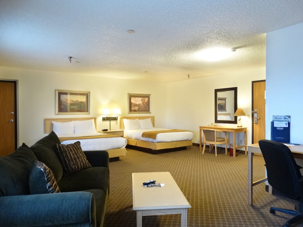 Baymont By Wyndham Whitefish 32/48