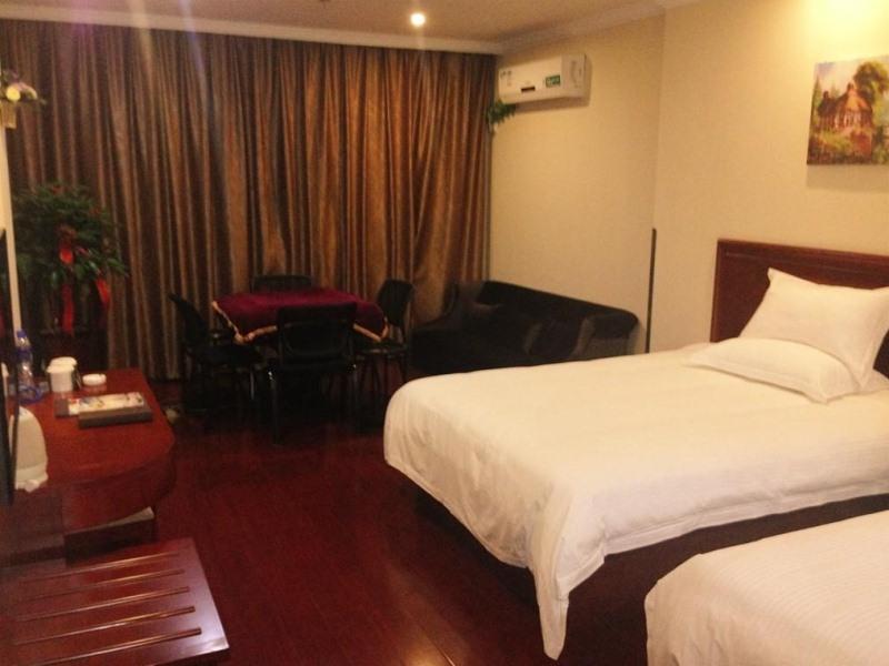 GreenTree Inn Shanghai Huinan Jinghai Road Express Hotel 21/48