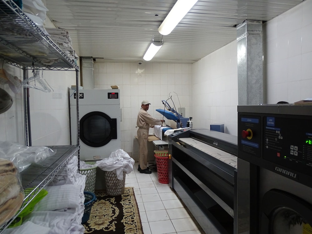 كومفورت إن أليرموك(Comfort Inn Al Yarmouk) 32/49