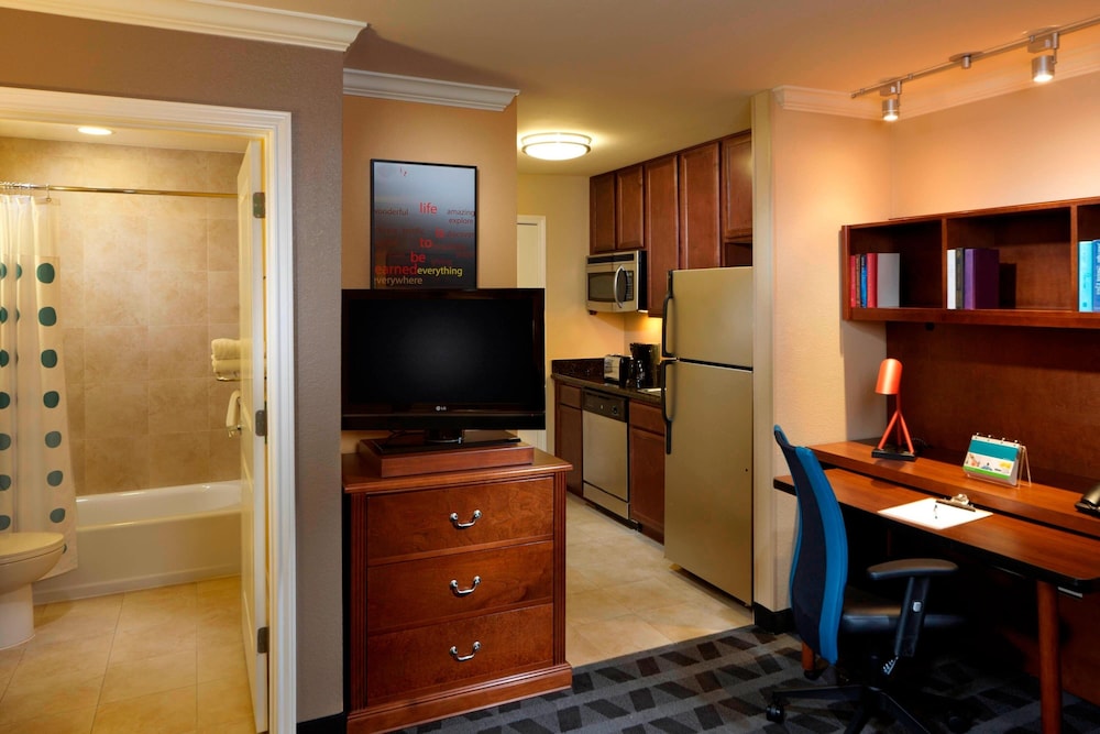 TownePlace Suites By Marriott Houston North/Shenandoah 35/35