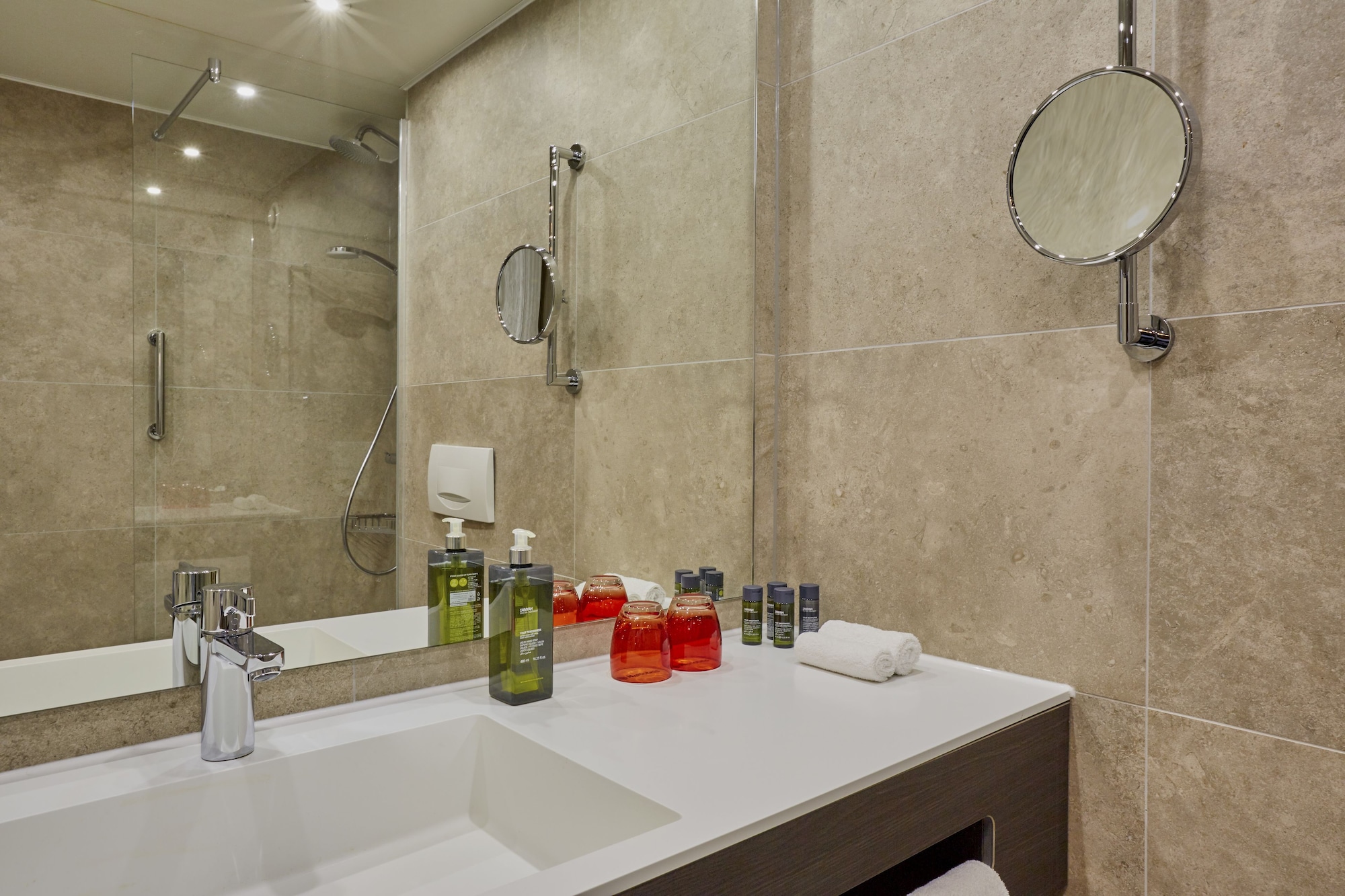 غرفة كومفورت بسرير مزدوج، H4 Residenzschloss Bayreuth Formerly Ramada Hotel Residenzschloss 4/4