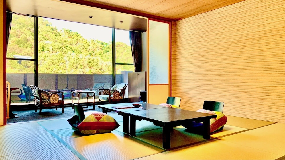 Hotel Yunomoto 34/50