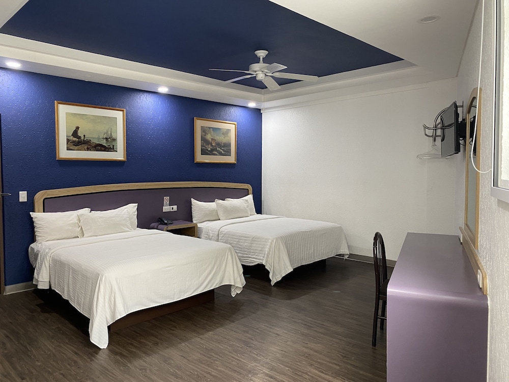 Hotel Menara 26/53