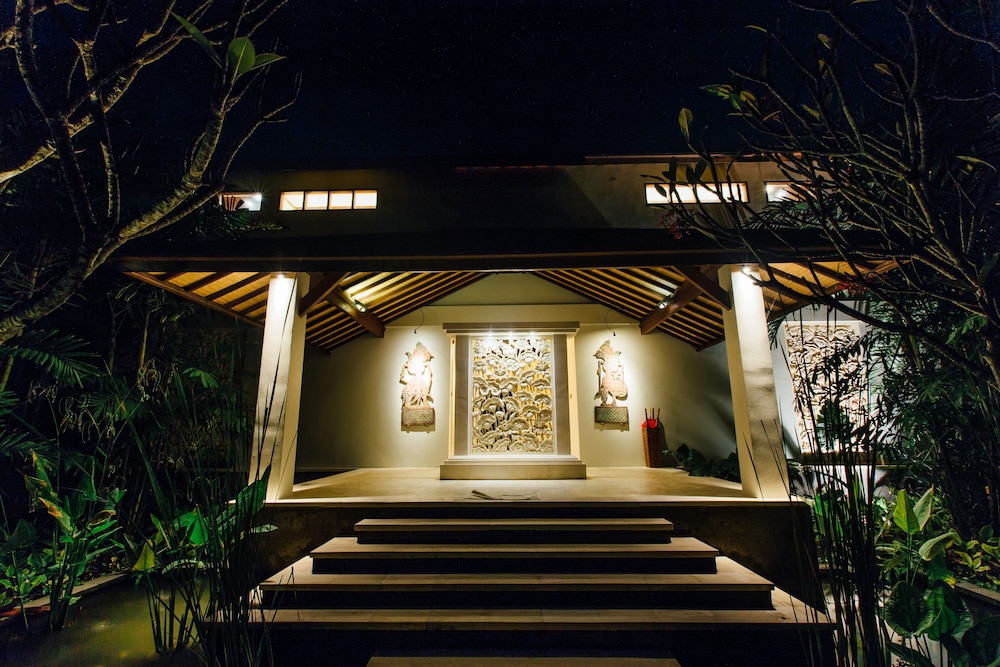 Anapuri Villas 1/50