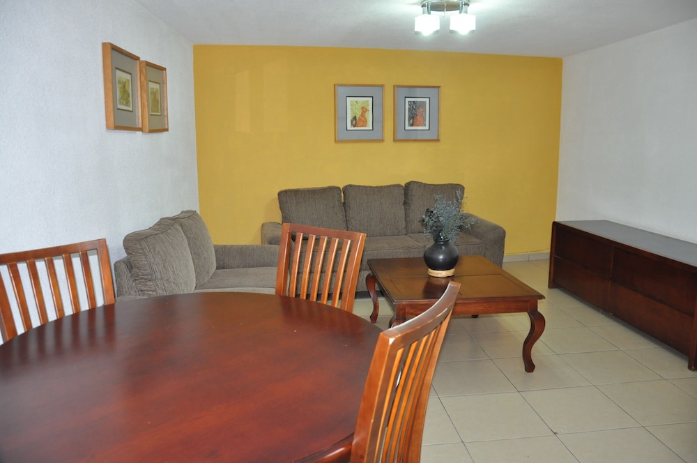 Hotel Santa Lucia del Bosque 35/50