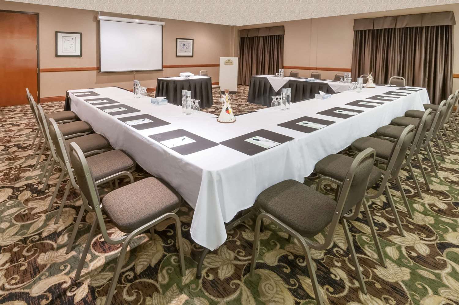 Wingate by Wyndham Edmonton West 25/31