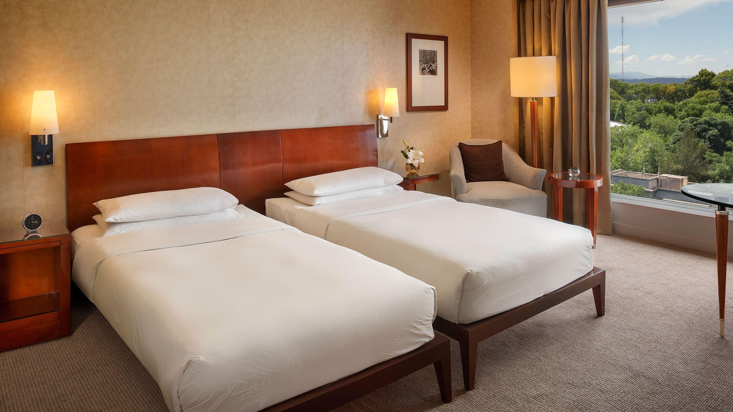 Room, Twin Beds