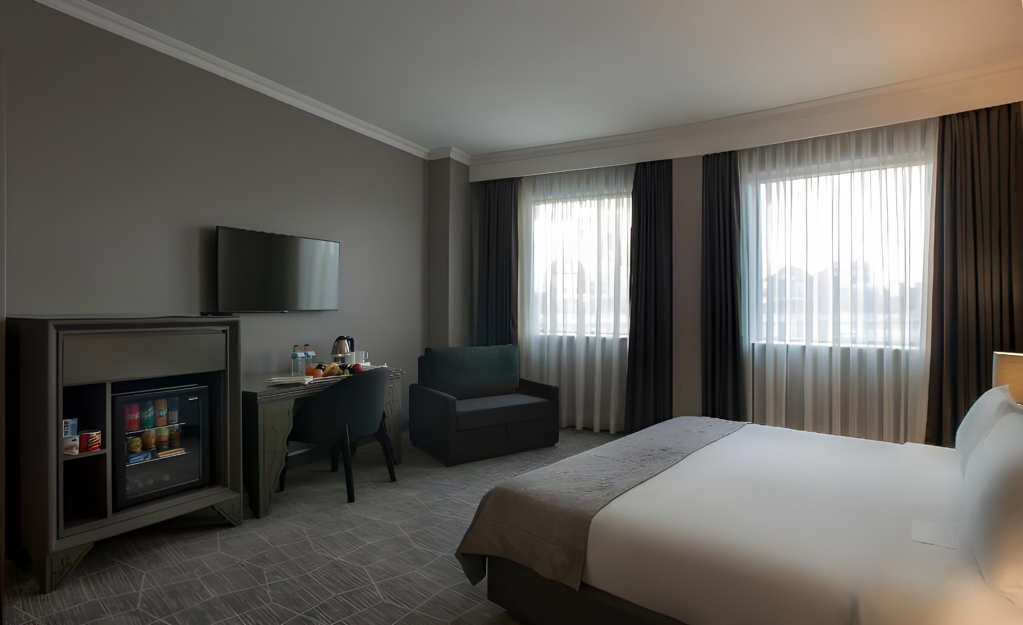 Citylife, Deluxe, Triple, Single Bed