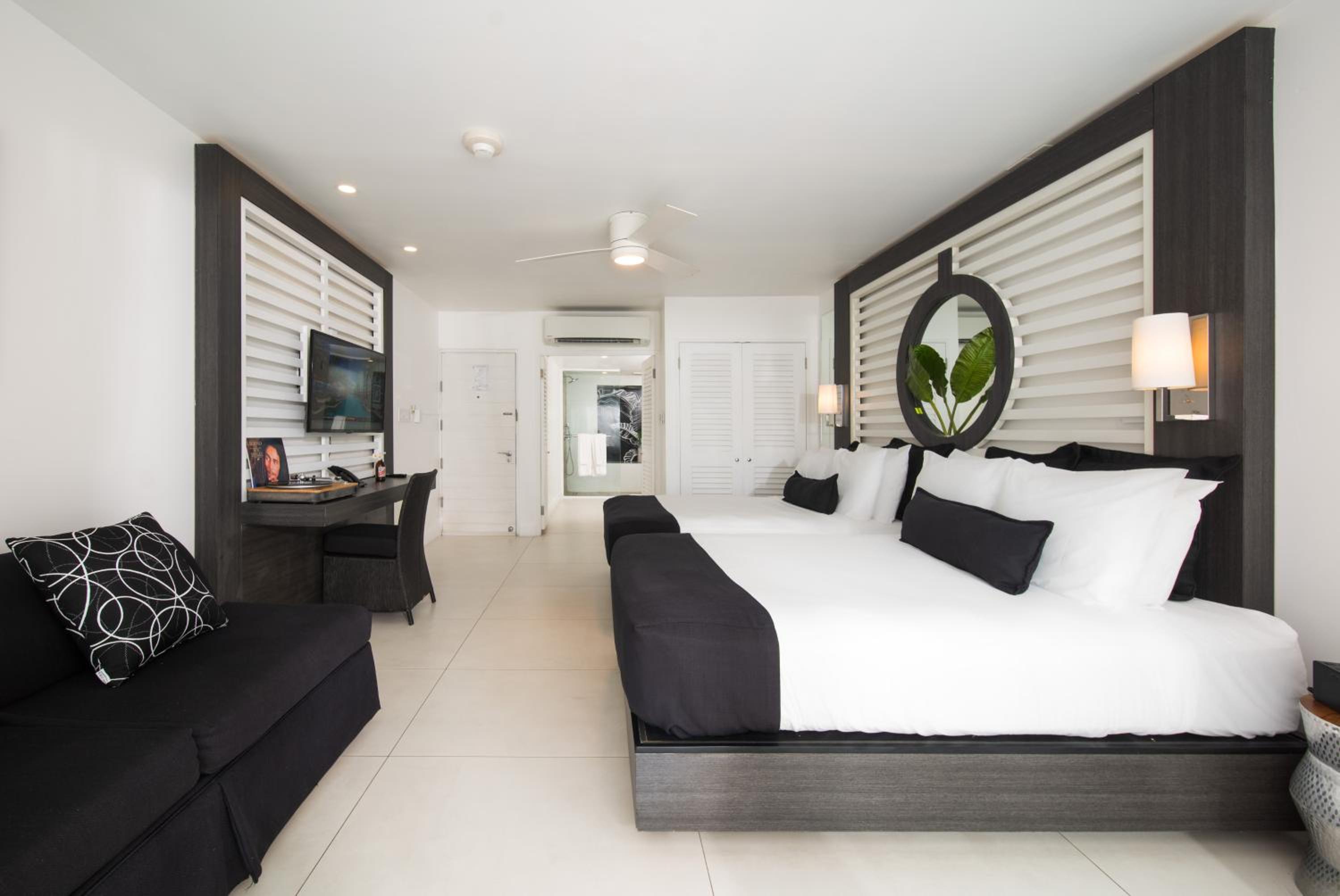 DELUXE, DOUBLE BED, OCEAN VIEW