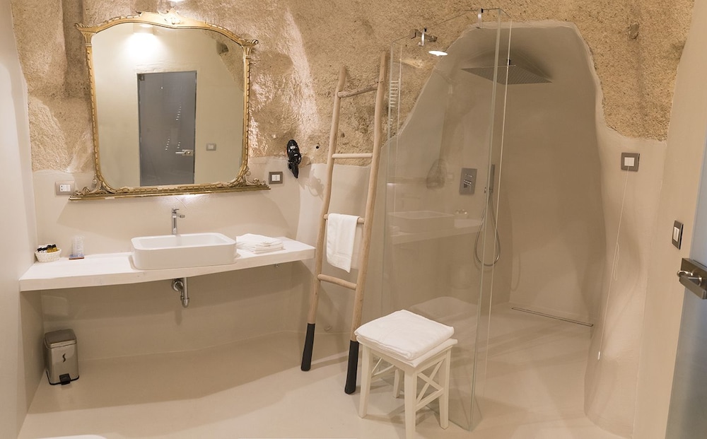 Thymus Residence Nei Sassi 62/70