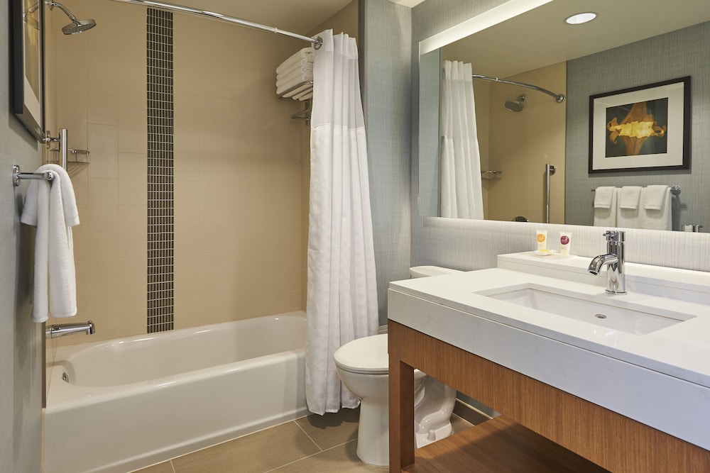 Hyatt Place Toronto Mississauga Centre 12/57