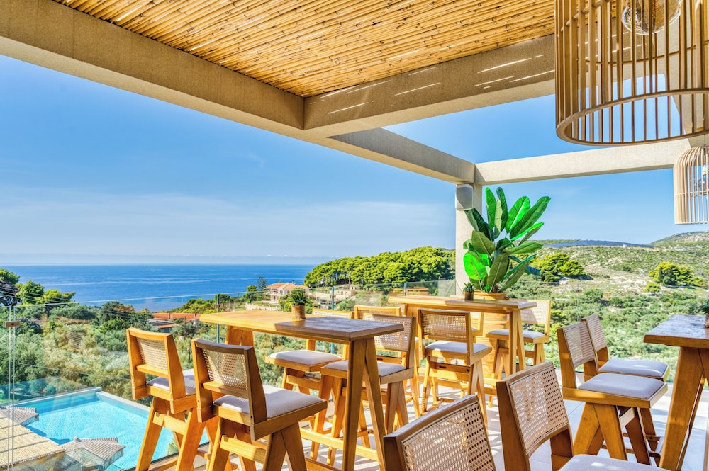 Myzith Luxury Suites 39/58