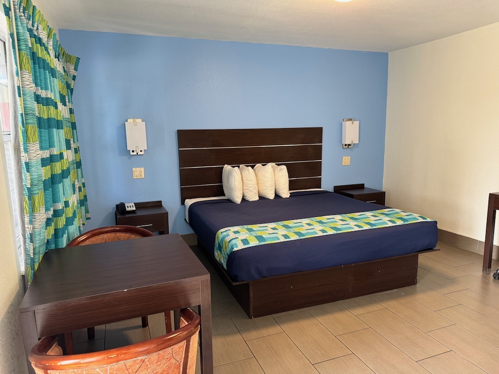 غرفة بسرير كينج، American Inn Punta Gorda 2/7